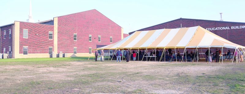Churches adapt services to social distancing